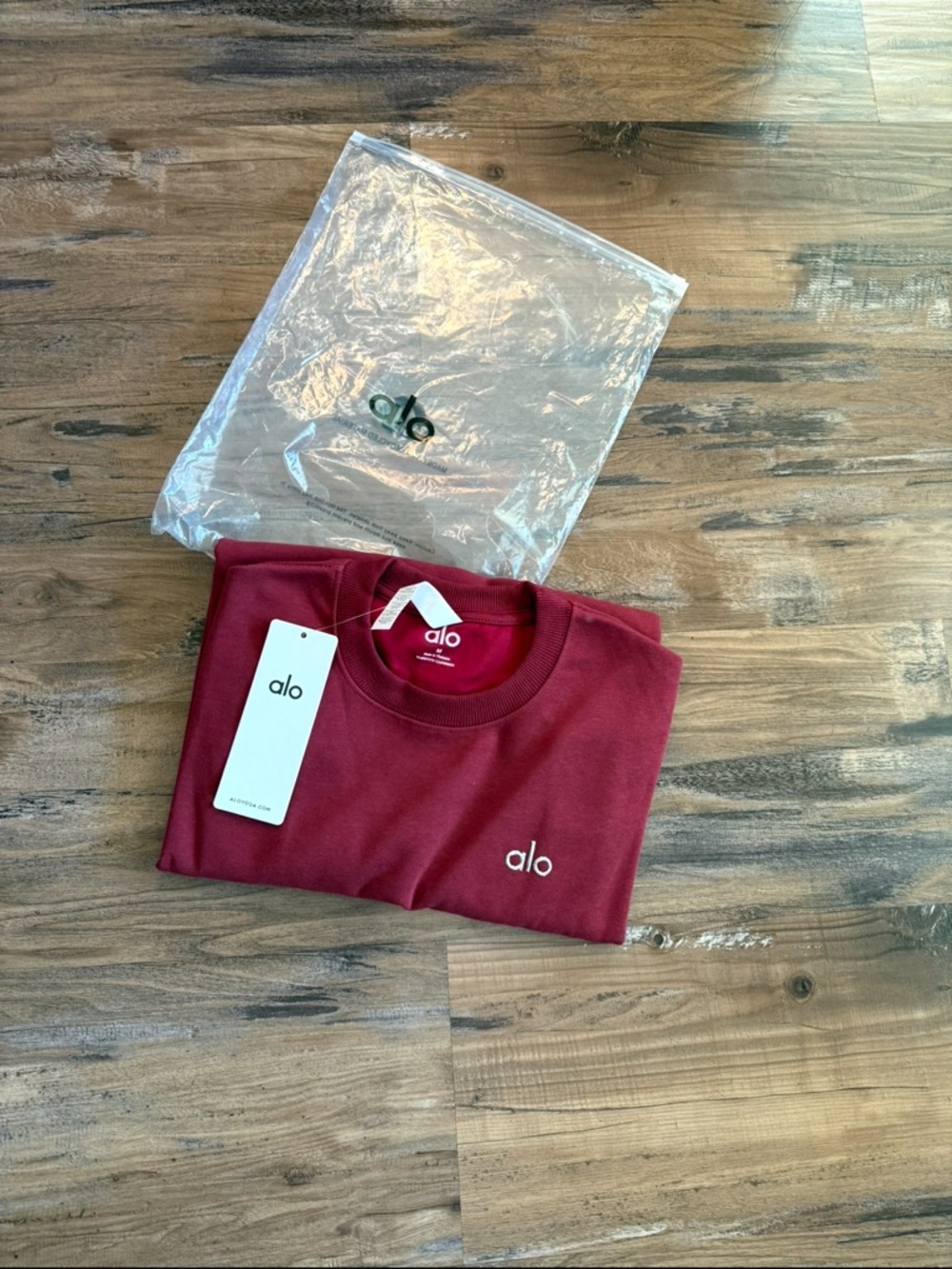 ALO Yoga Women's Crewneck Sweater in Burgundy